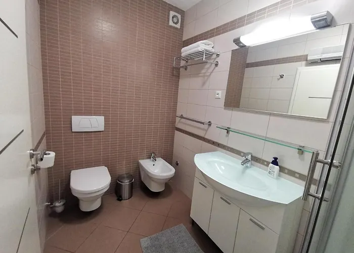 Sara 50 M From The Beach, With Balcony, Ac, Private Parking Apartman